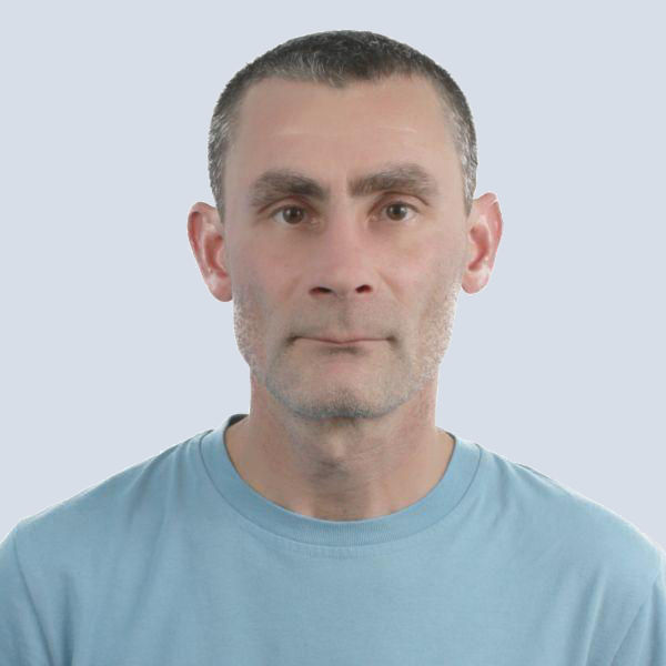 Victor Kharechkin bei Daero, Senior Level Specialist MSSQL Administration und Programmierung, MS Office Programmierung